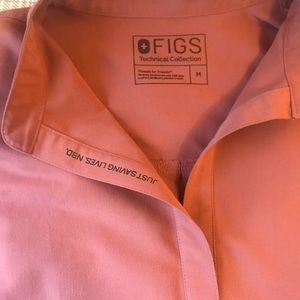 Figs Rafaela top Mauve. Size medium